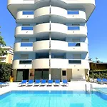 Appartement Relax In Comfort With Pool And Sea Nearby Bibione