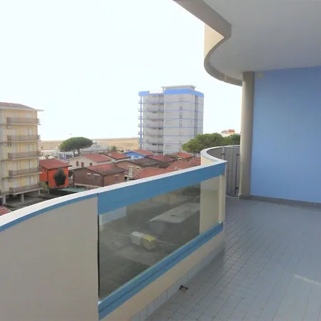 Relax In Comfort With Pool And Sea Nearby Apartmán *