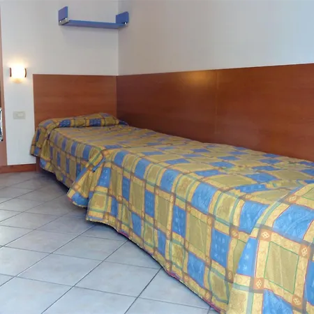 Relax In Comfort With Pool And Sea Nearby Lejlighed *